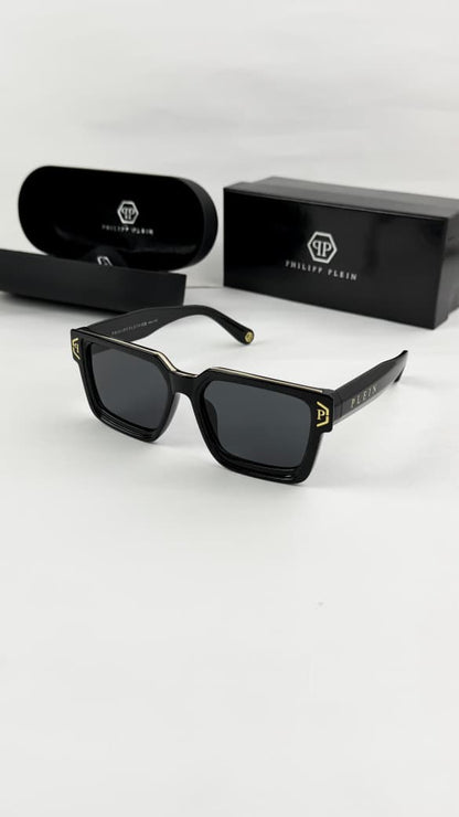 PLEIN BLACK