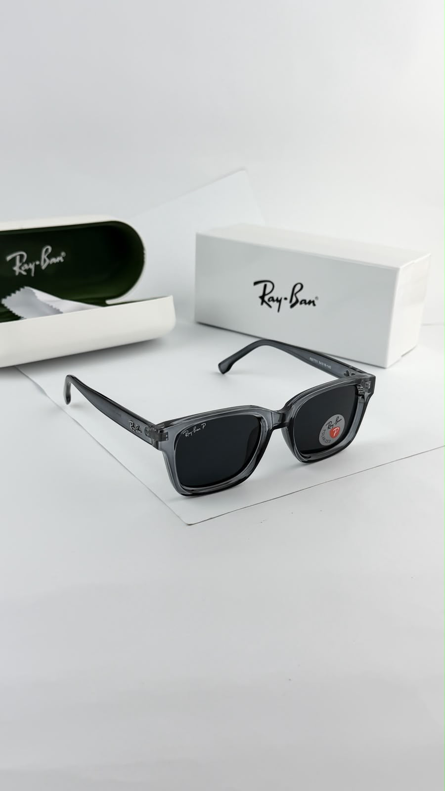 RAYBAN 7701 grey