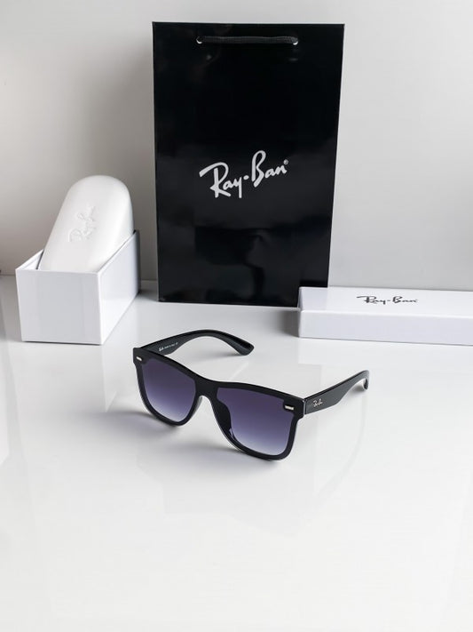 Rayban. 17