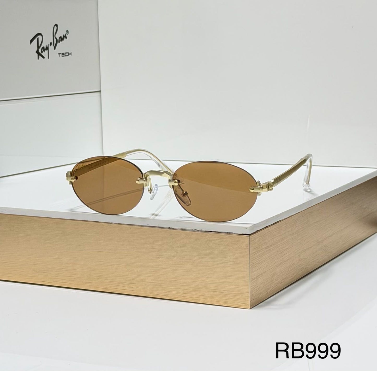 RAY BAN