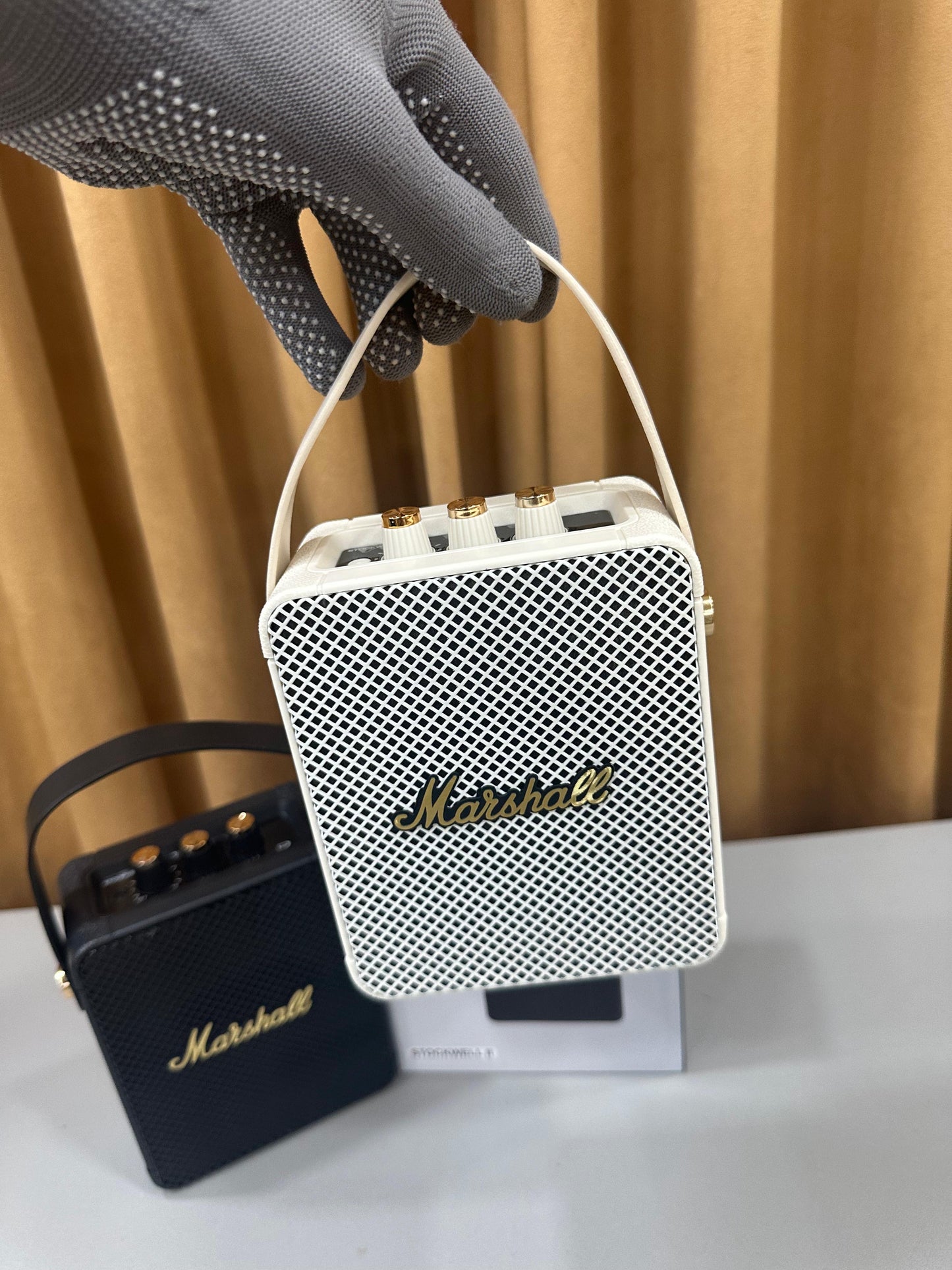 MARSHALL SPEAKER