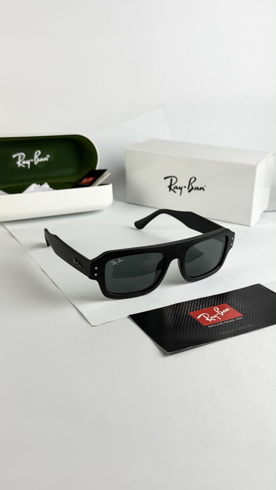 RAYBAN