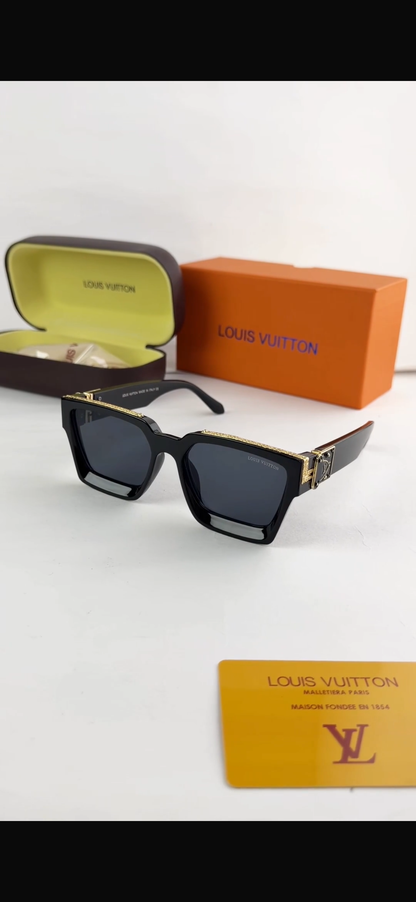 LOUIS VUITTON GOLD BLACK 65N