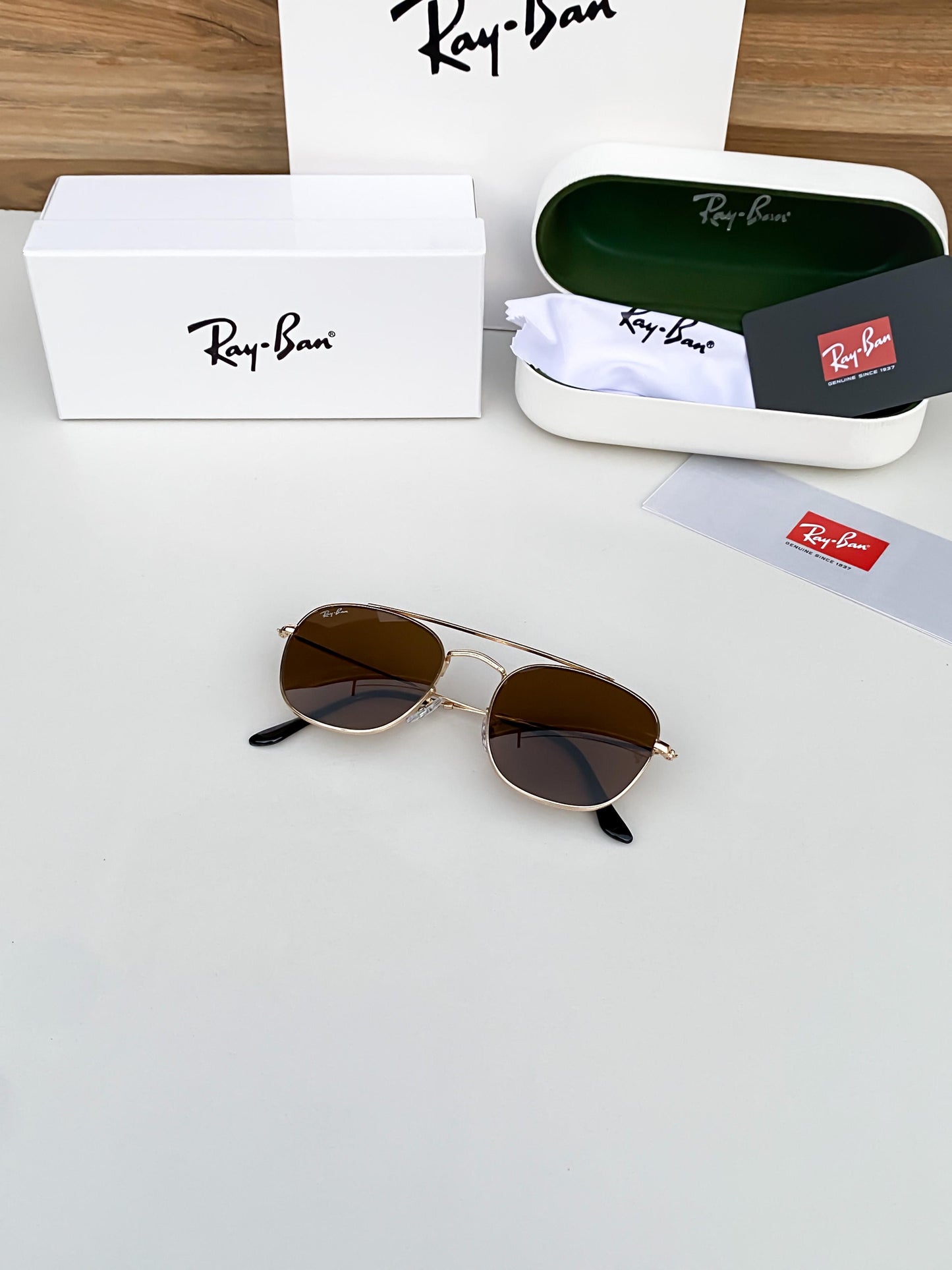 RAYBAN 3557 gola brown