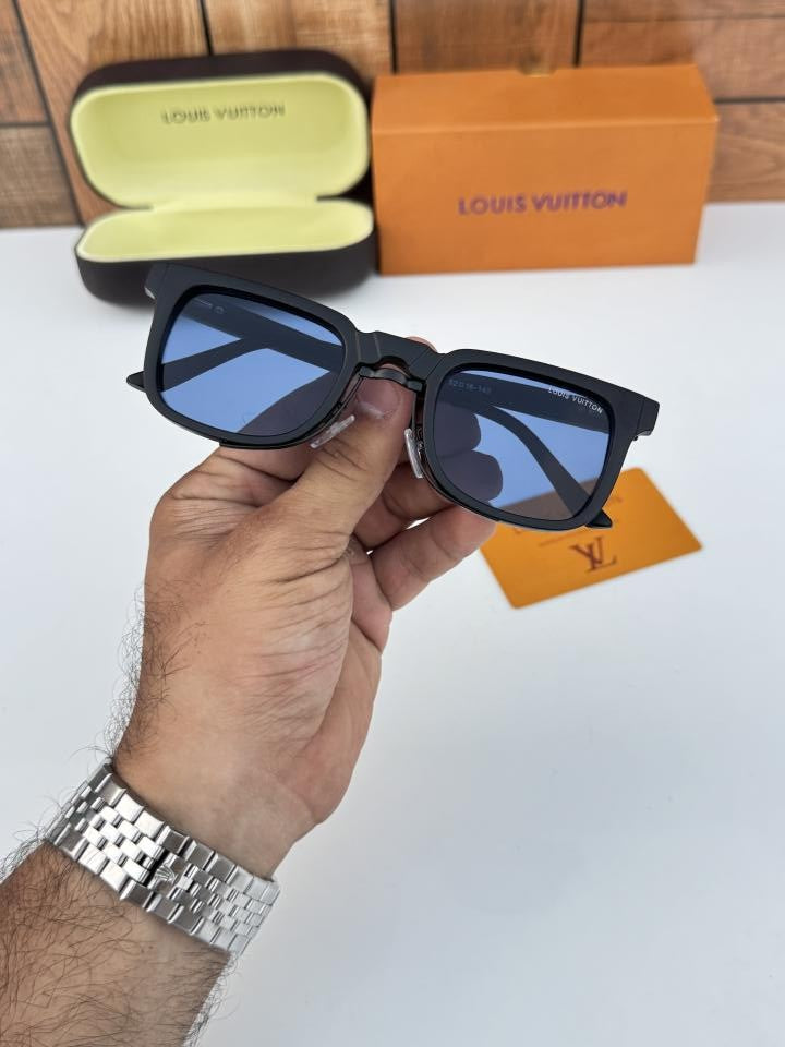 Louis_vuitton_1008_blue