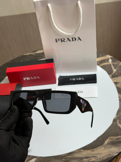 PRADA FULL BLACK