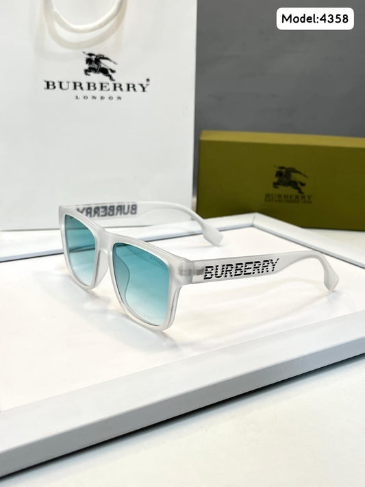 BURBERRY WHITE SKY