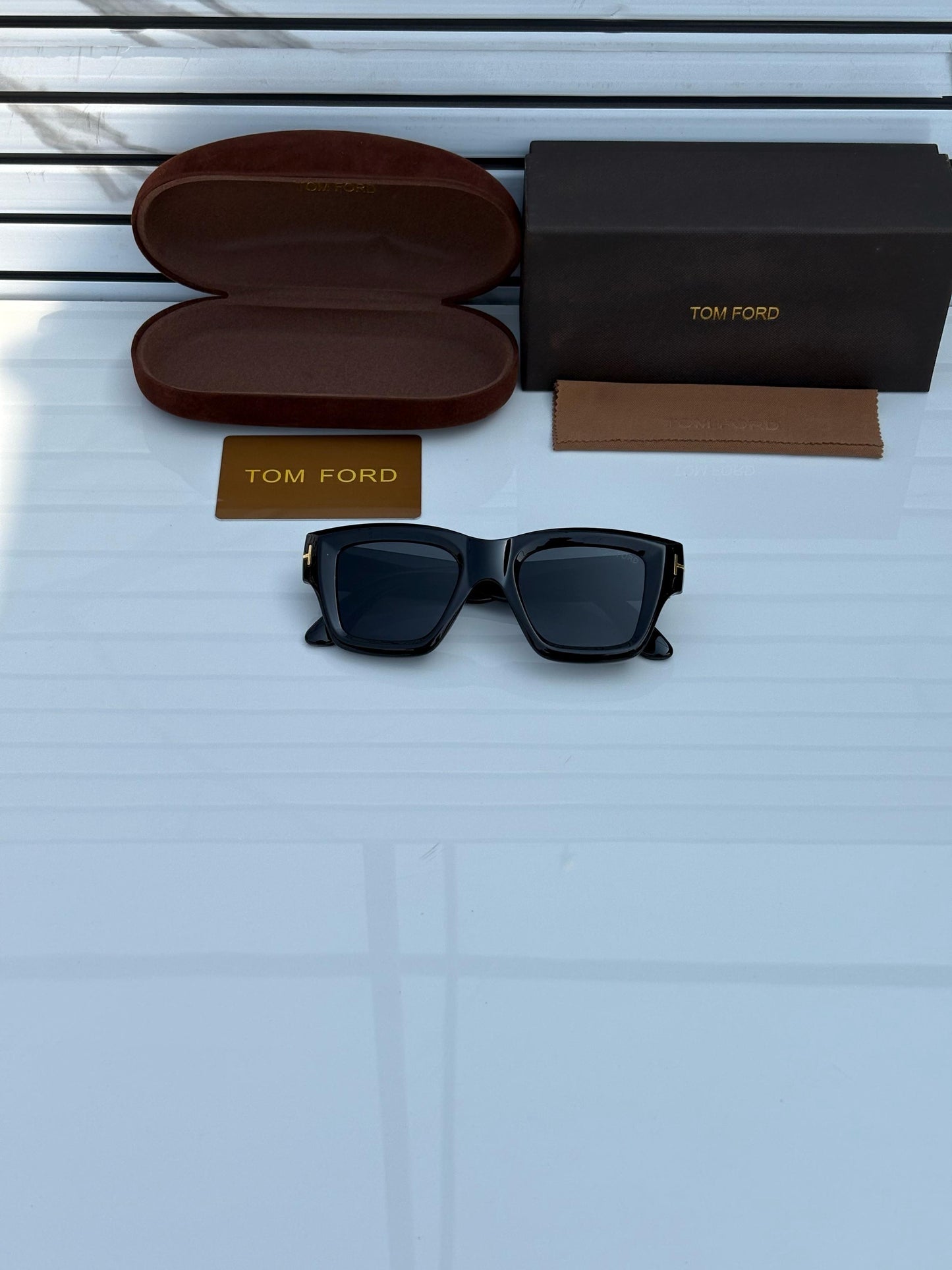 TOMFORD 4184 full black