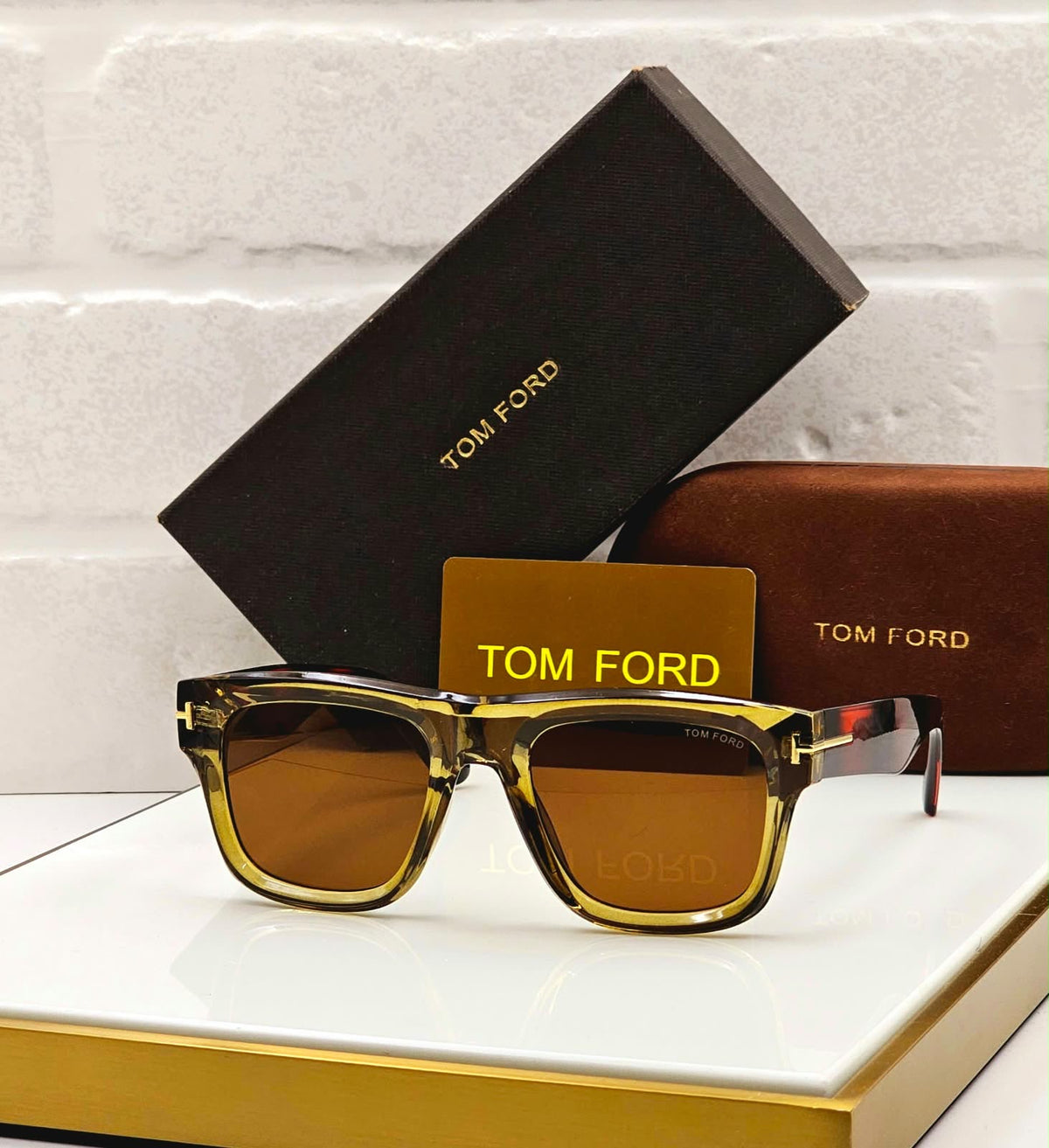 TOMFORD FULL COLOUR
