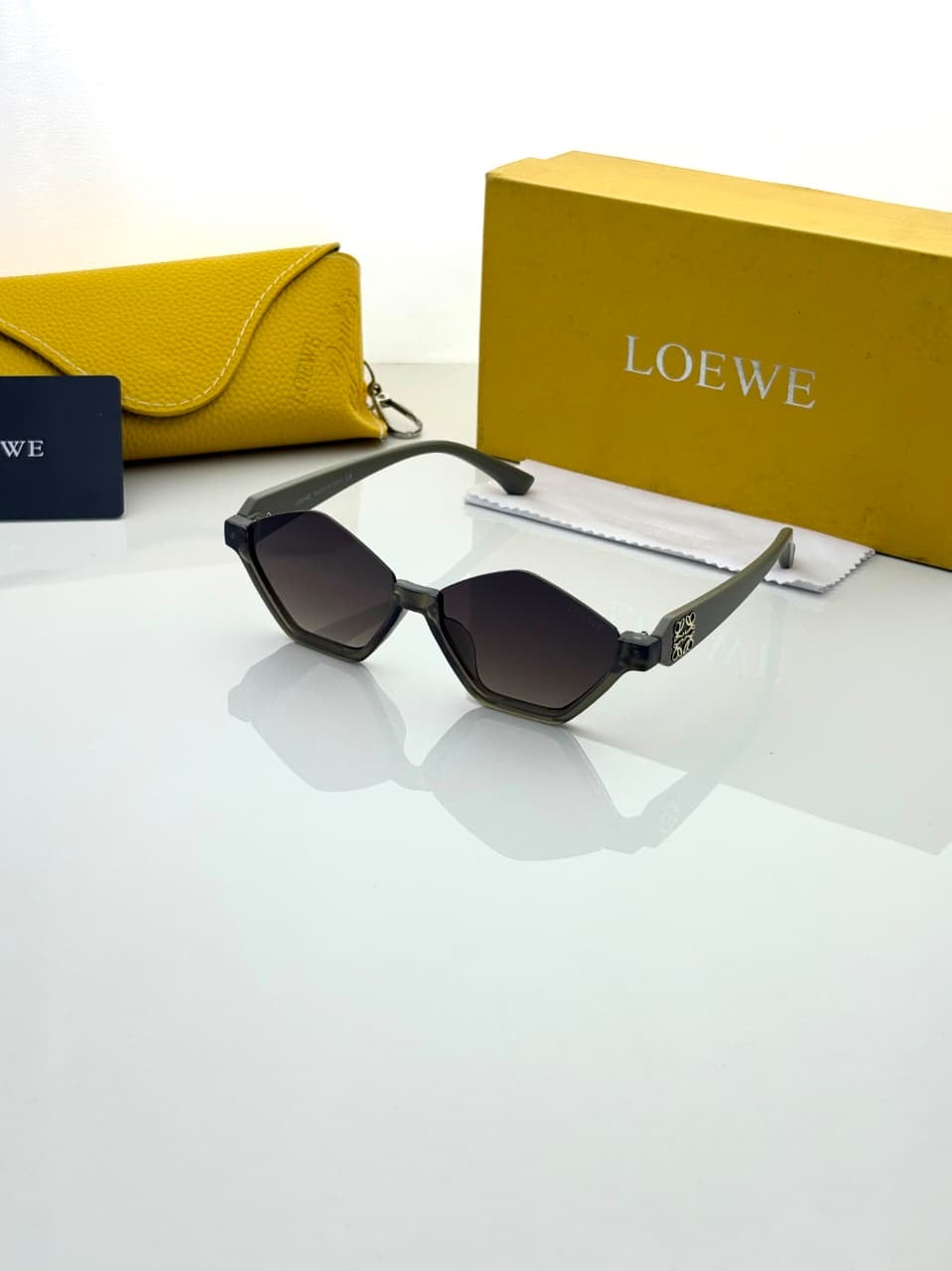 LOEWE