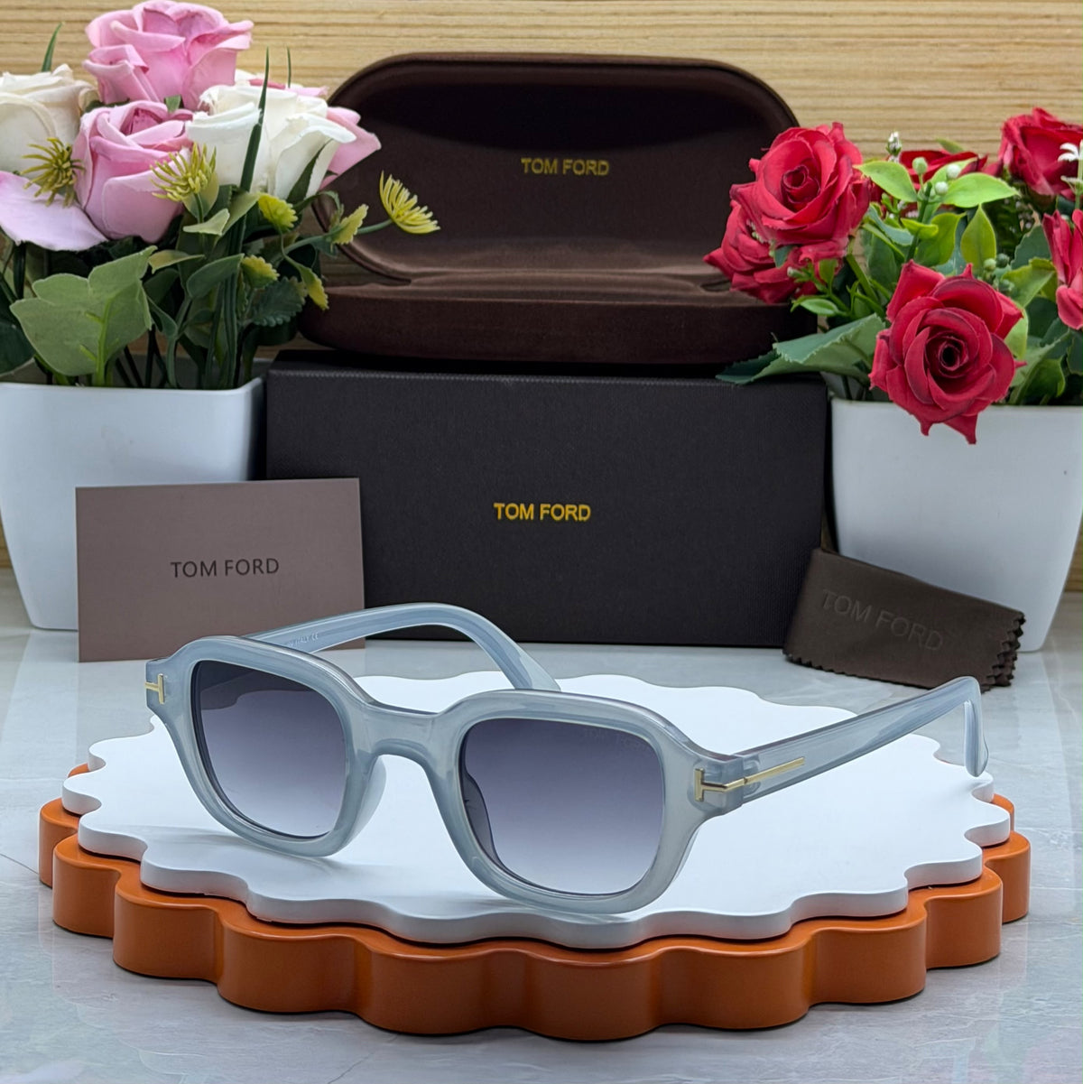 TOMFORD ￼ ALL COLOURS