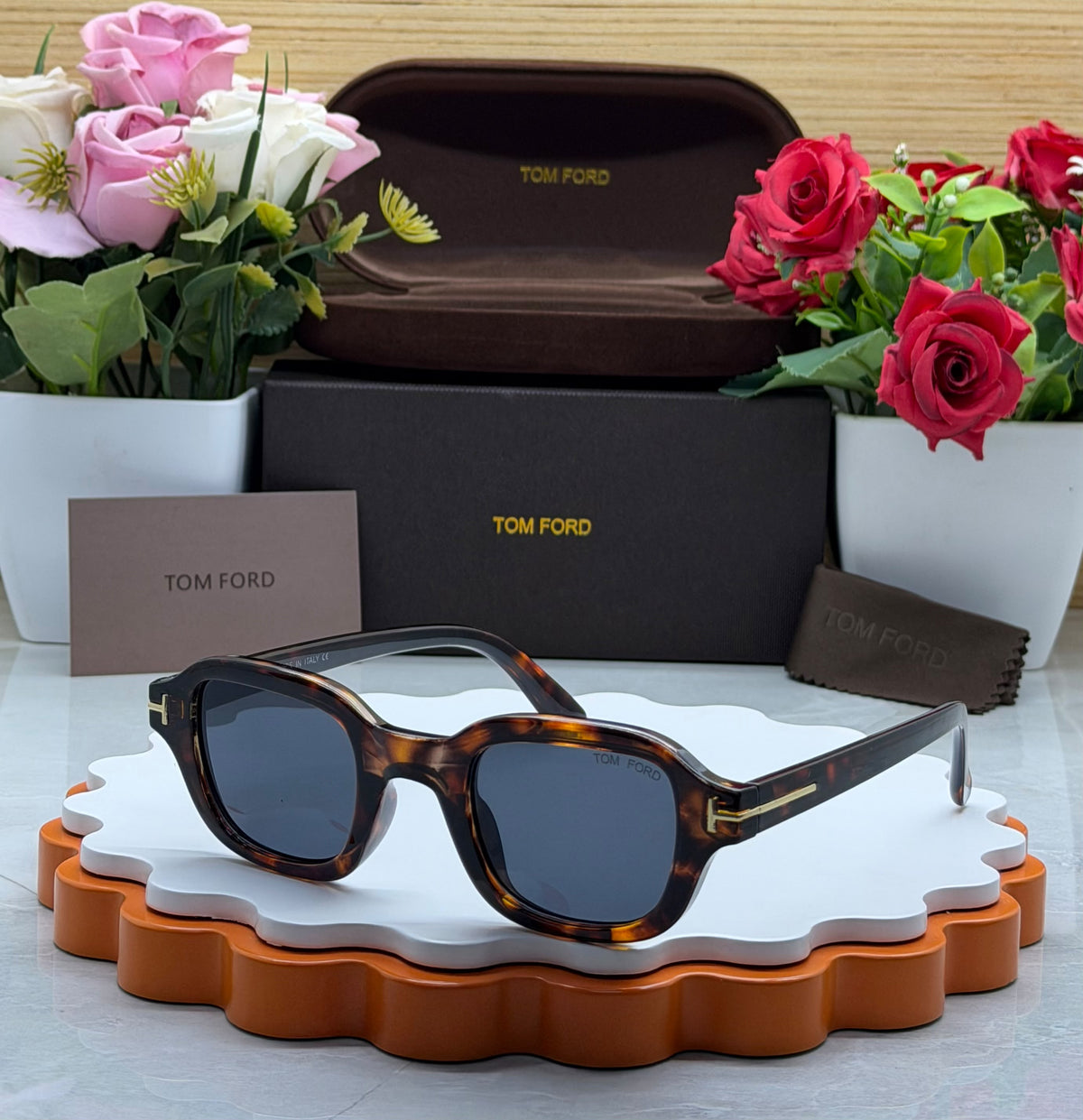 TOMFORD ￼ ALL COLOURS