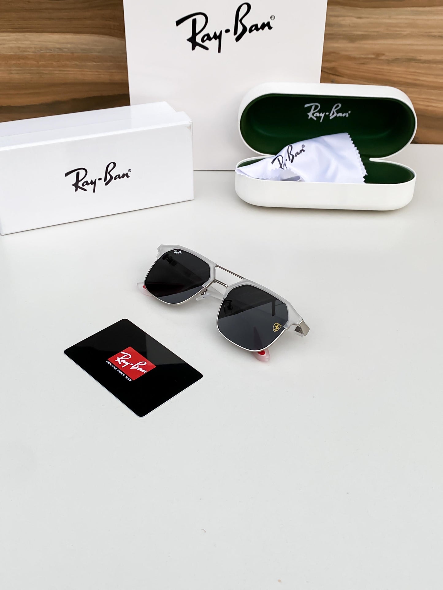 RAYBAN 04 ICE BLACK