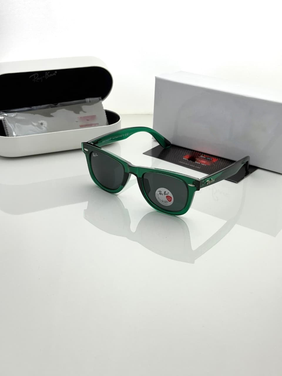 Rayban 2140 jelly green black