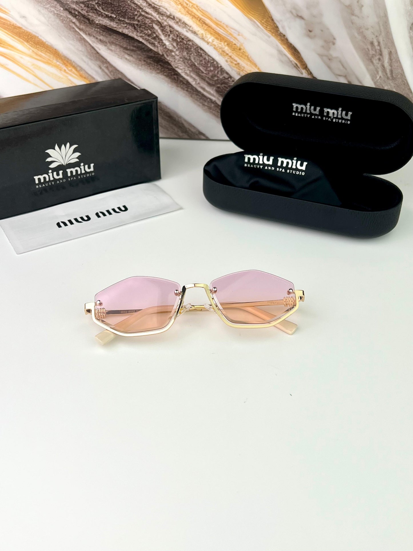 MIU-MIU SUNGLASS D-333
