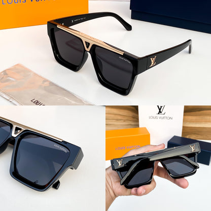 LOUIS VUITTON 1502 GOLD BLACK