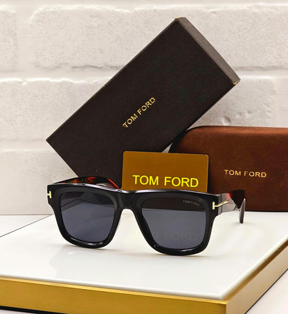 TOMFORD FULL COLOUR