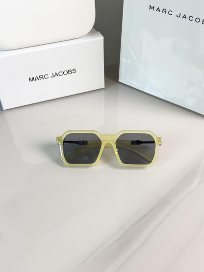 MARC JACOBS BLACK YELLOW