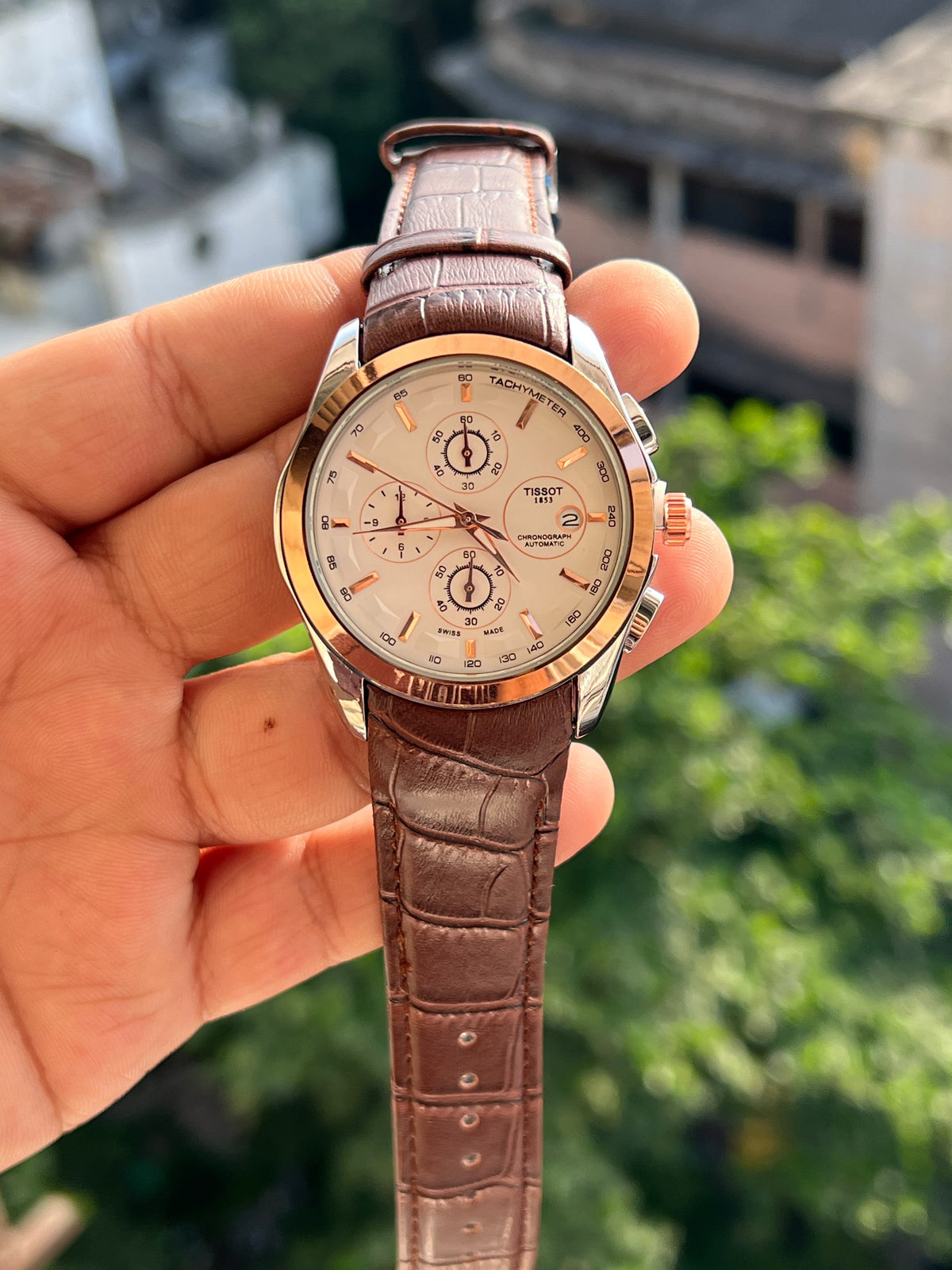 TISSOT LEATHER ALL CRONO AND DATE WORKING