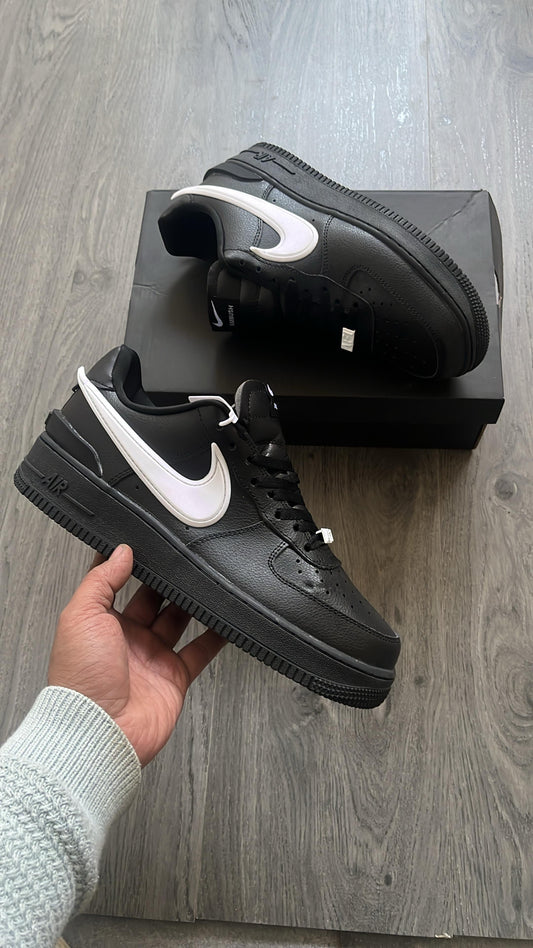 NIKE AIRFORCE AMBOOSH