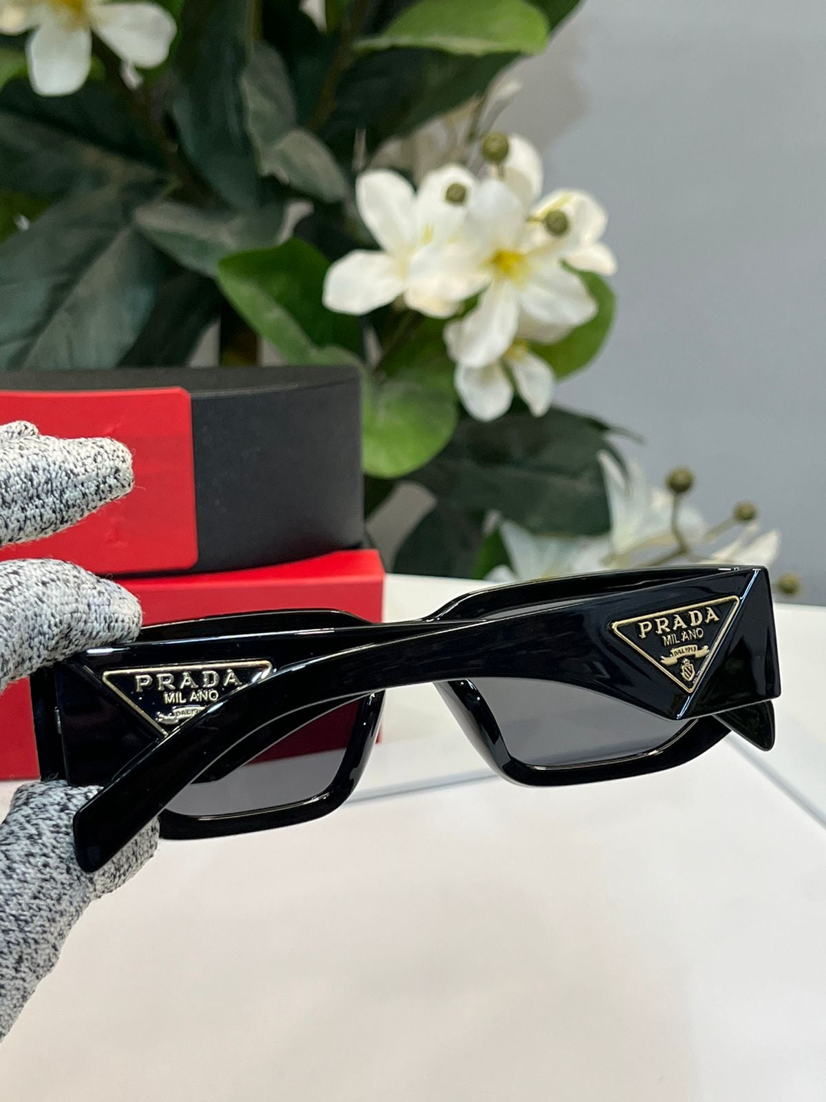 PRADA FULL BLACK