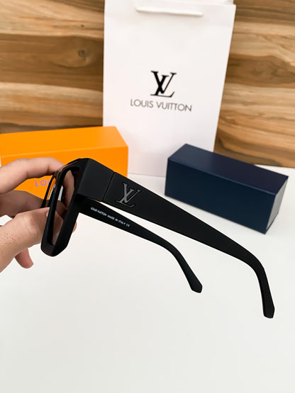 LOUIS VUITTON 1502 MATT CHARCOAL BLACK