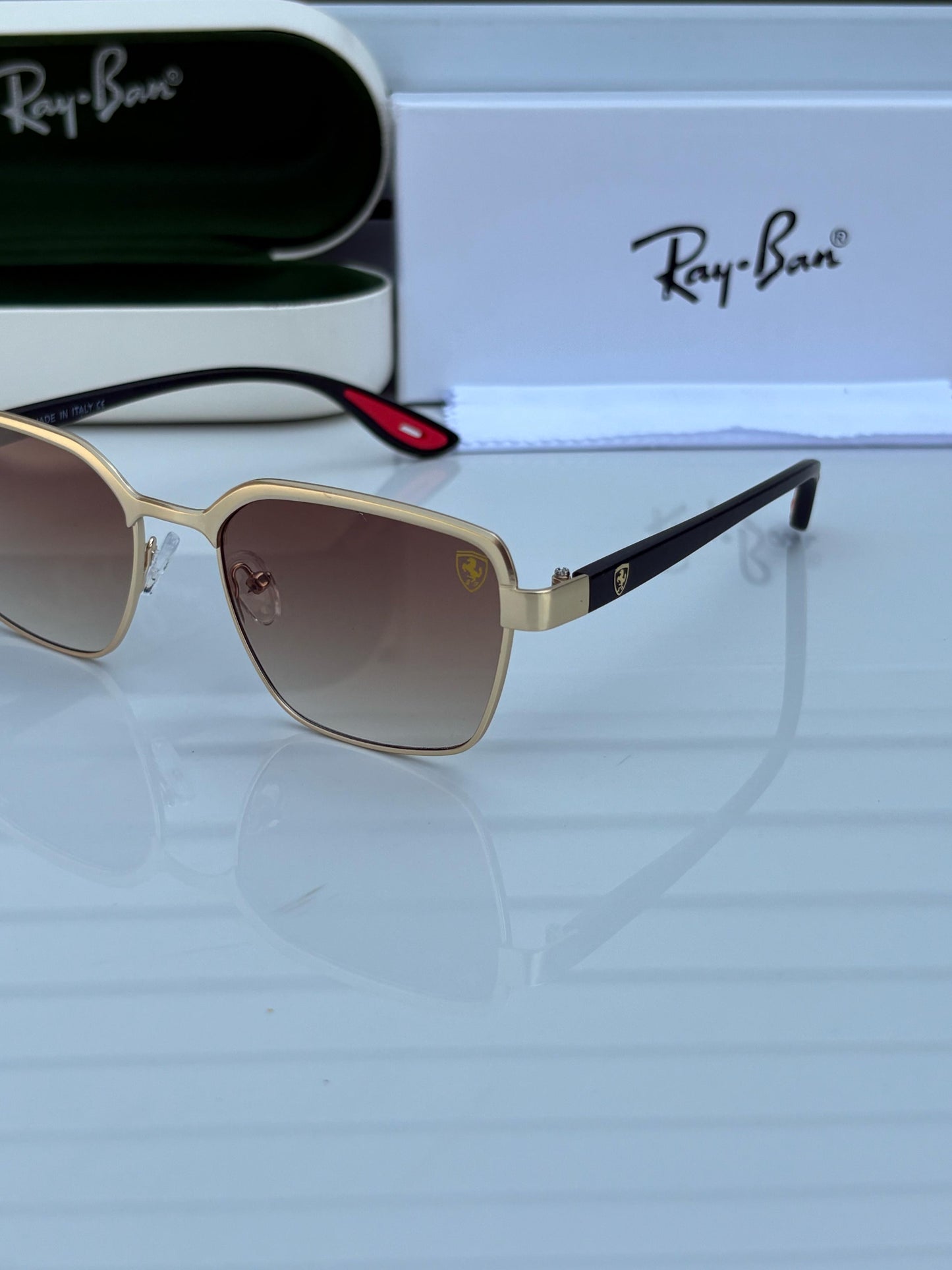 RAYBAN 07 brown