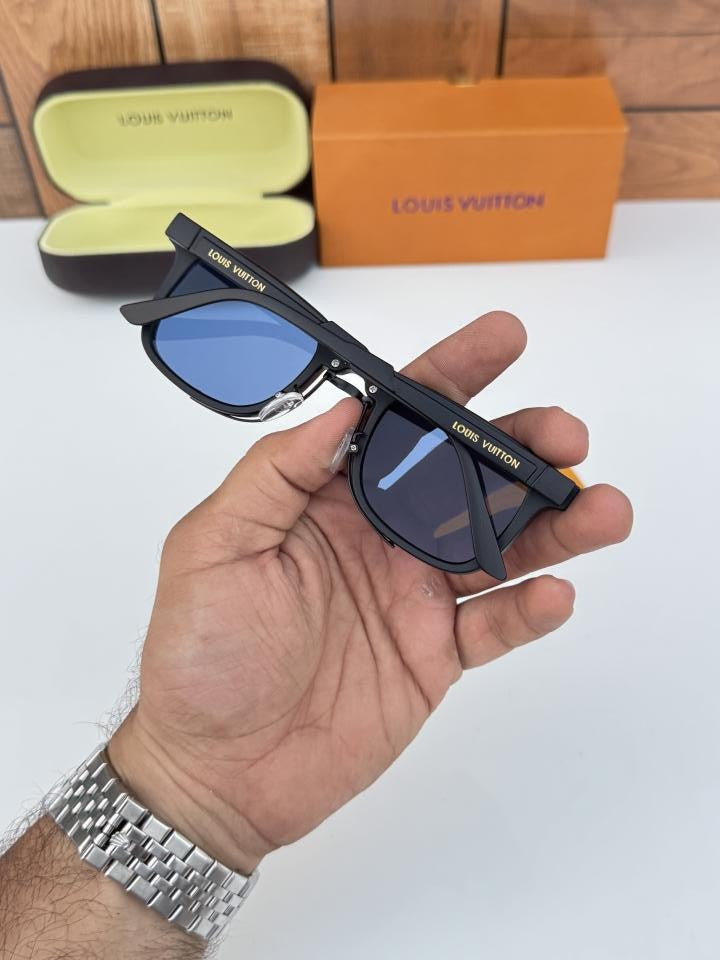 Louis_vuitton_1008_blue