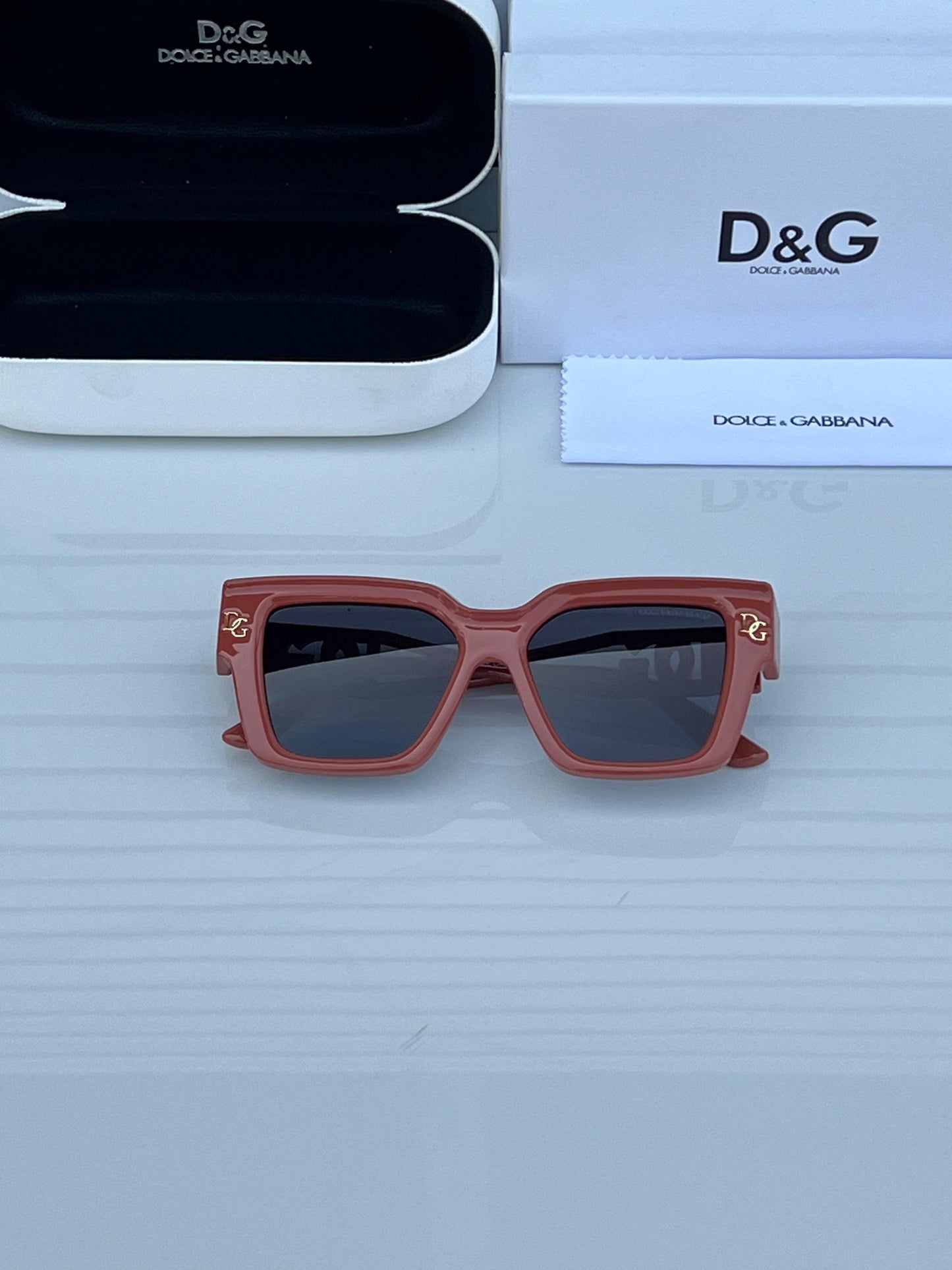 DOLCE & GABBANA ORANGE BLACK