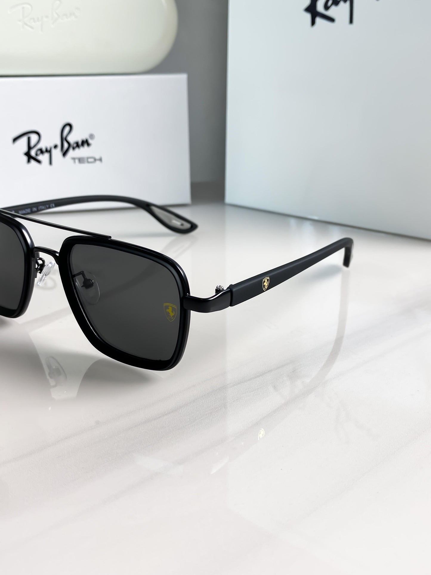 Rayban 06 Full Black Ferarri