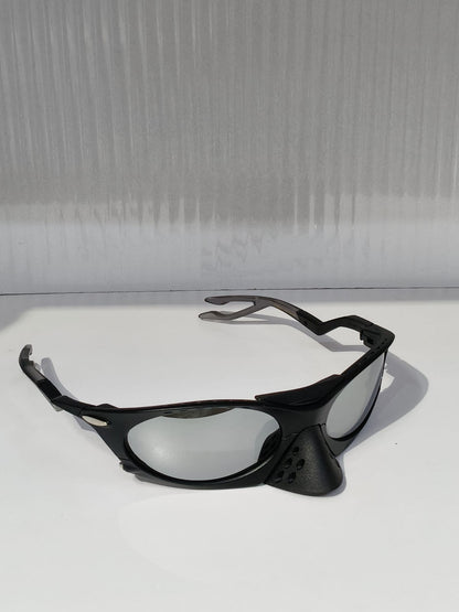 OAKLEY FULL COLOURS