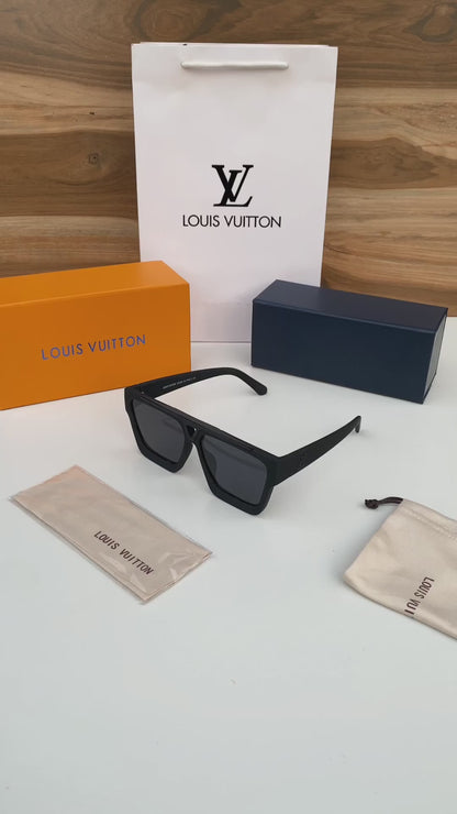 LOUIS VUITTON 1502 MATT CHARCOAL BLACK