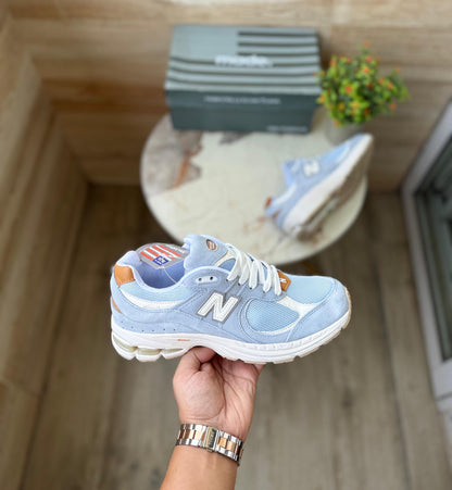 NEW BALANCE